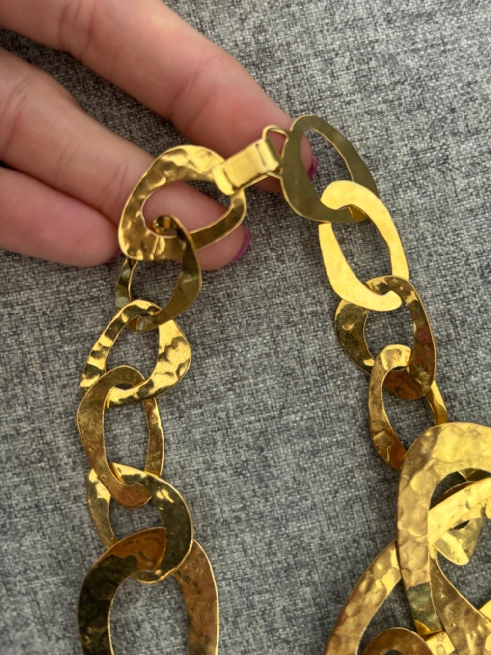 24K gold  plated, bronze .  Lustrous Gold Link Necklace - Picture 2 of 4